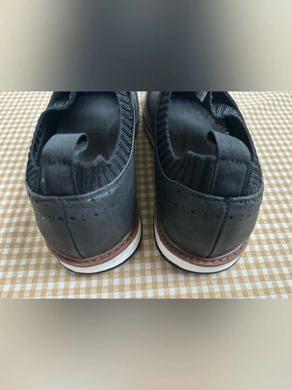 Men's Black Knit Lace-Up Casual Shoes